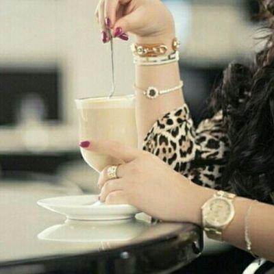 ‏#


تدري وش اجمل شيء بالحياه تلقى 
         شخص يبيكك كثر م انت تبيہ(=|.