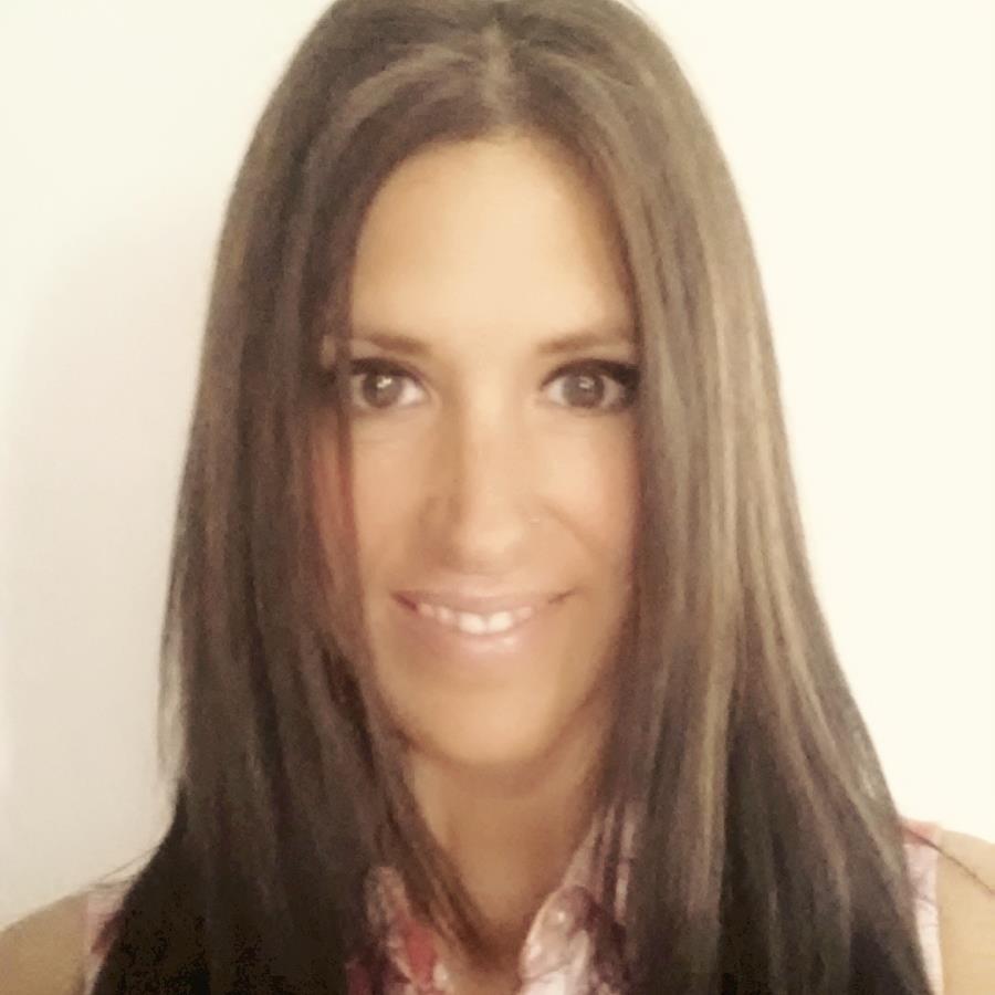 Sober girl, Web/Graphic Designer, Christian mother and wife