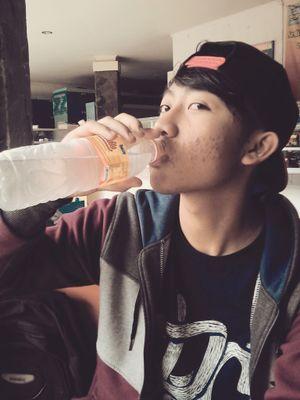 hendrikherdians's profile picture. Football || basket || singing || swimming || ngopii || belajar || maen gitar , keyboard || jelajah bandung .☺