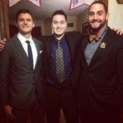 MikePoeee's profile picture. memento mori, so smile.