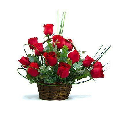 Llevamos tu pedido de Flores a donde quieras!Sorprende a esa persona especial en cualquier ocasión. Día del Amor,Aniversario,Nacimientos,etc.ejefloral@gmail.com