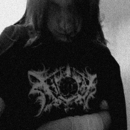 asuka_alive's profile picture. Låt oss ta allt från varandra. Låt oss ta allt från oss själva.