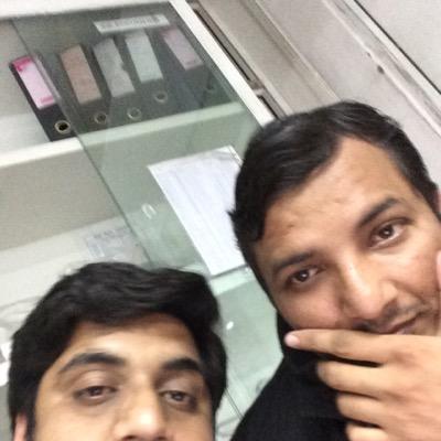 desvinder's profile picture. 