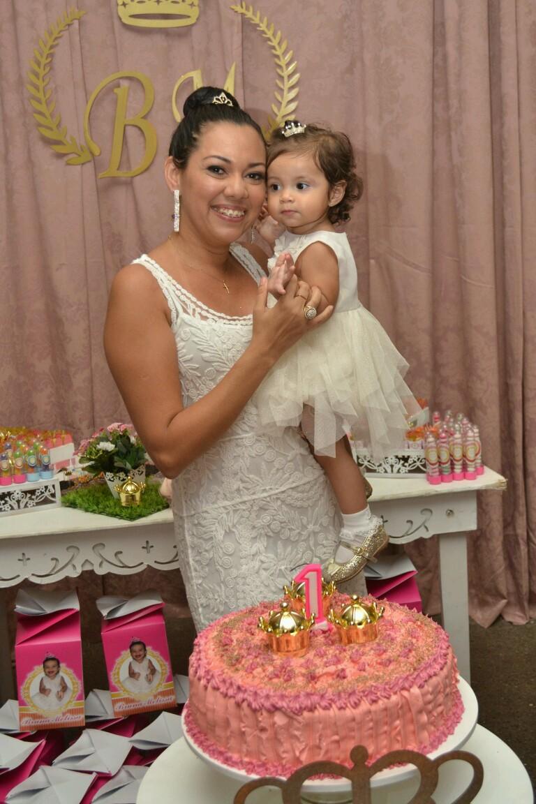Mãe da Bruna Melissa e muito feliz pela filha que tenho...
