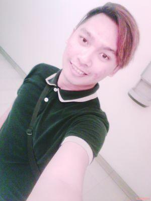 MinnajNickko's profile picture. 