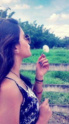 Estudante do IFrn- Tec. em florestas, amo a natureza, minha família, meus amigos e tbm vou te amar se seguir :)