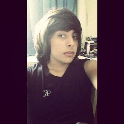 bonagunner's profile picture. Eu vejo voce parada ai, voce se acha tão legal .Por que voce nao vai simplesmente SE FODEER