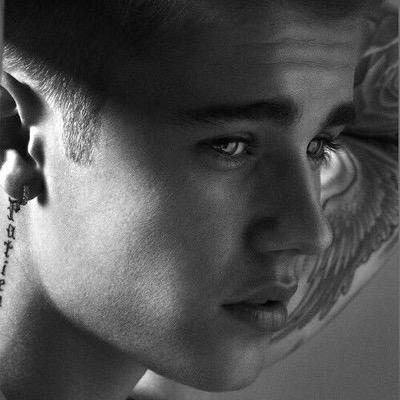 I love you to the moon and back @justinbieber
