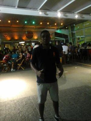 (cantor e compositor)    numero para contato (22) 99809-9304
