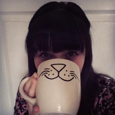 AmyyAmyyyAmyyyy's profile picture. It does not do to dwell on dreams, and forget to live.