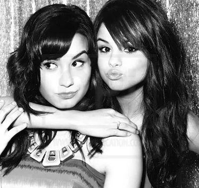 Selenator and Lovatic♥