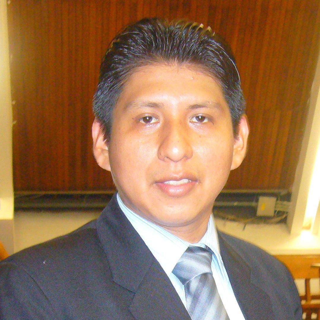 Profesor universitario de informática