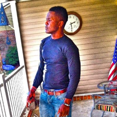 instgram: THATDUDETEVI 
SNAPCHAT: KING1093