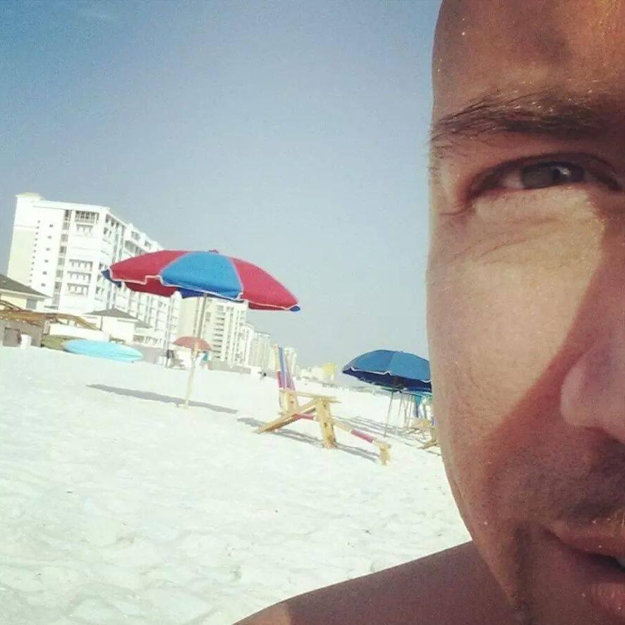 scottlgreen's profile picture. 