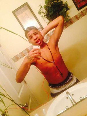 hey , im dante kmsl, 17 smoker , future rapper .