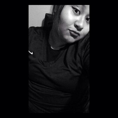 cheliiaa's profile picture. 