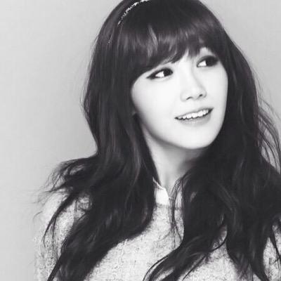 Hyo es mi mamita y Onew es mi papito, zi.♡ ⋆⋆⋆⋆⋆⋆⋆⋆⋆ sugar rol.♡