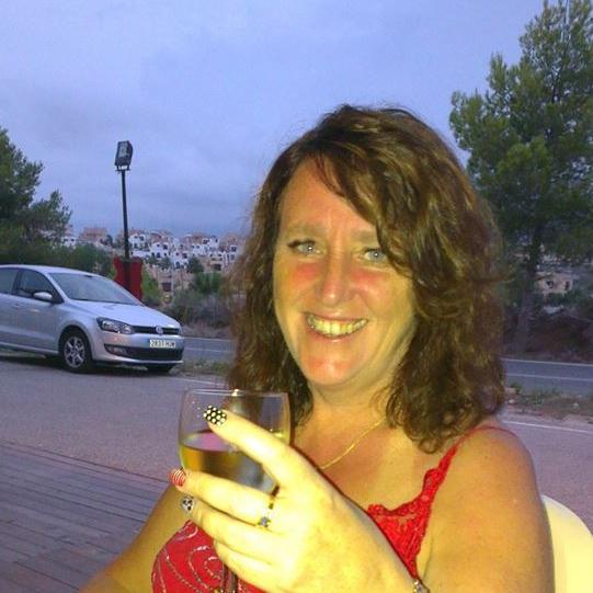 janny5805's profile picture. 