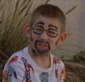 karlos_petrucci's profile picture. ..::MTW::..
Felizmente casado con @kuxitarica, padre de 3 retoños: Pincesa Lalita, Rayito de Sol Javi y el heredero Sami 😊