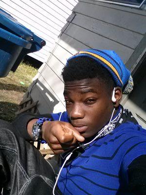 my profile speaks for itselfdont fuck wid meh if u aint fuckn wid me I'd wudd really peel ur scalp bkwhen shit get retawdedthey call da fiyaman