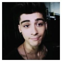 zaynfxmalik's profile picture. I need you by my side.
