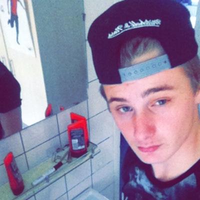 16 years old | VSV Vreeswijk A1 | Keeper | VEVA N'gein | FC Utrecht | already taken by the perfect one ❤️