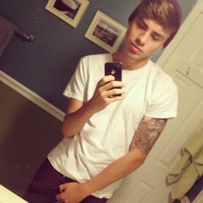 BryanHRPG's profile picture. I was Bryan but Lissa calls me Papi?