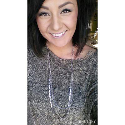 Wife.Beachbody Coach.Hairstylist