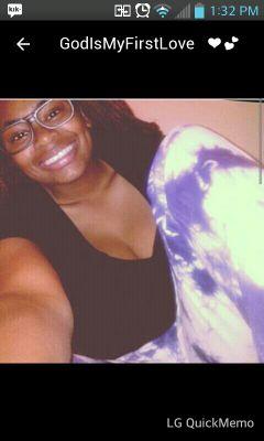 LilSexigurl's profile picture. FAMOUS FOR BEING REAL