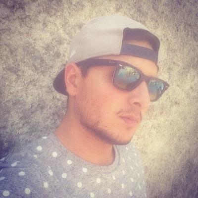 tommyenfasy's profile picture. 