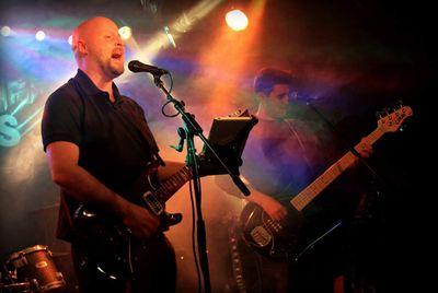 triadandtested's profile picture. covering the best songs from the greatest artists, based in Staffordshire. http://t.co/bYYP8A4vDe