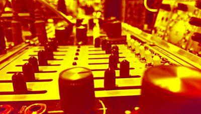 advanced minimal techno
