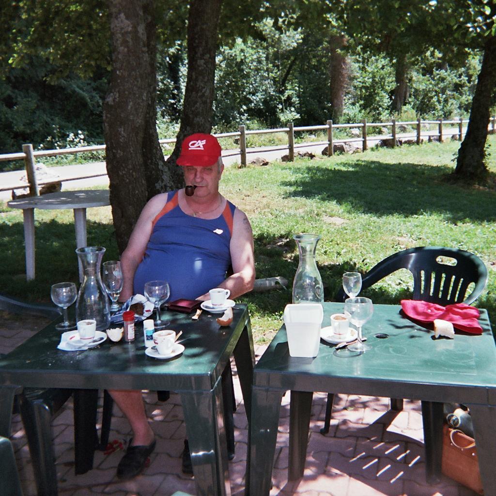 ROLAND96681441's profile picture. MA   VIE   SANS   MON   AVIS