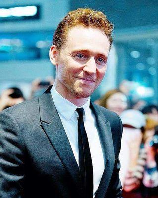 Hello! I'm Tom Hiddleston. You may know me as Loki, or as a variety of other parts. I love tea, Shakespeare, the theater and all my fans! 
(Tom Hiddleston RP)