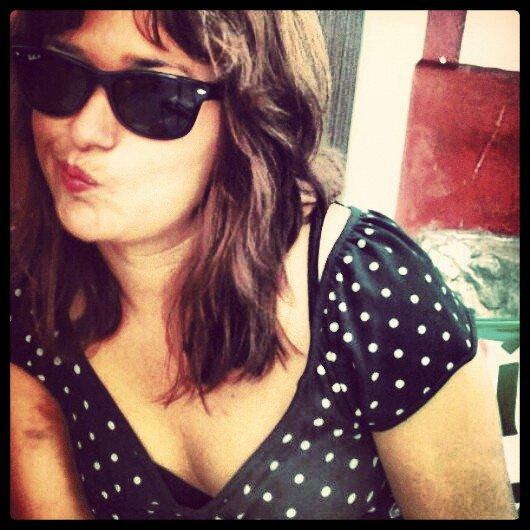 Jovenzana's profile picture. Soy feminista, soñadora, melómana, zurda,educadora social, cinéfila, poetisa...pero sobre todas las cosas,soy imperfecta, libre y amante de la vida!