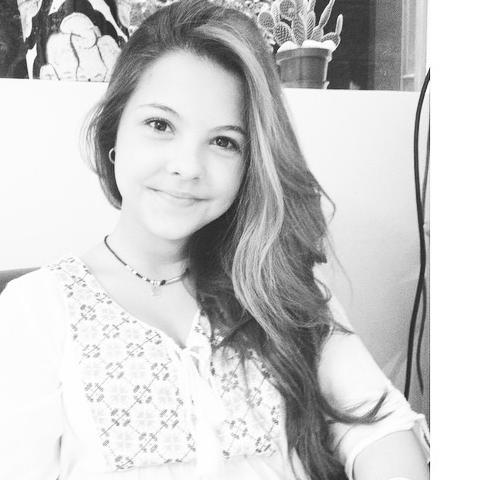 O Fato É Que Eu Amo Ela: Juliaaa ✌