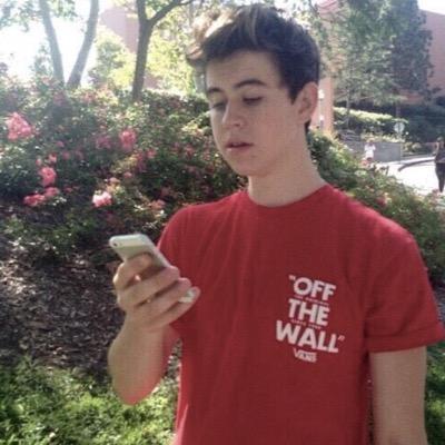 follow @quitenash & turn on her notifications (tweet proof) and she will DM you to Nash Grier