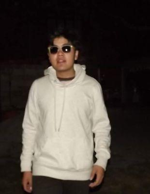 Moises_zonehdll's profile picture. 