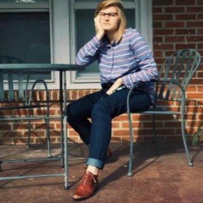 fakeCatWilson's profile picture. Smelly cat, smelly cat, what are they feeding you? Smelly cat, smelly cat, it's not your fault! (Run by Geny Kate Gurley)