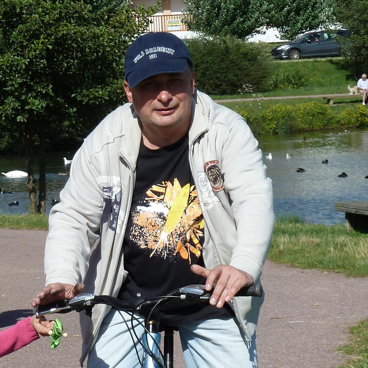 AmatoSergei's profile picture. Кузнец