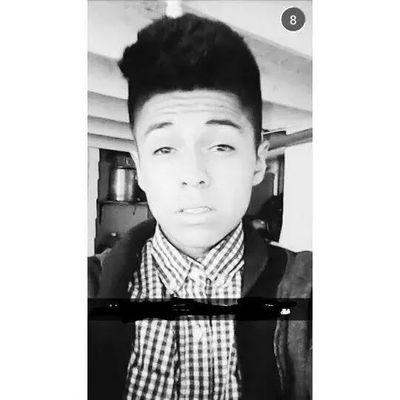 snapchat//flores_chuy 
kik//jesusgrande32  @ArianaGrande