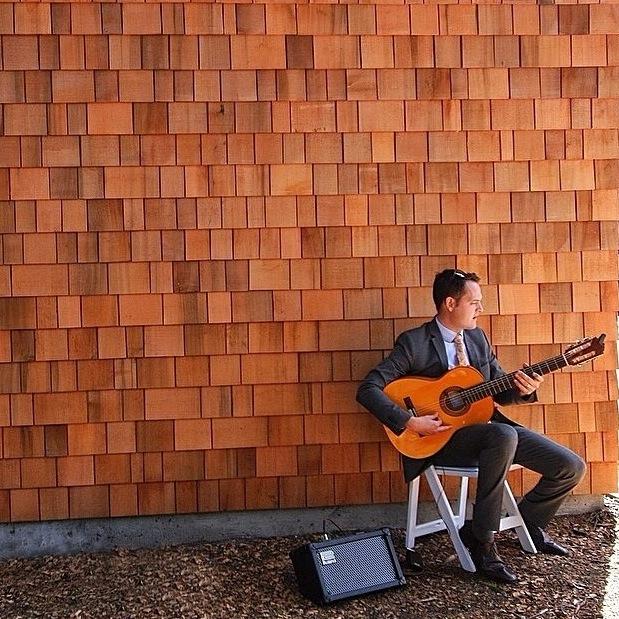 aknajera's profile picture. 