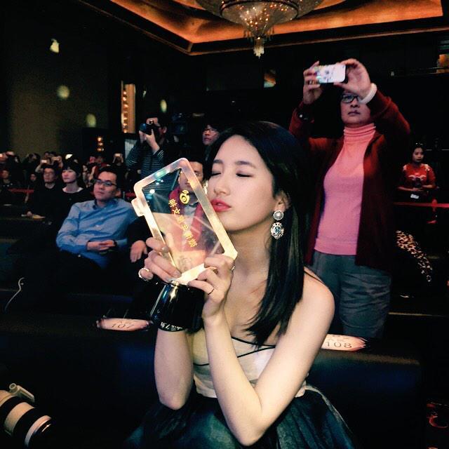 hi Im (fake) Suzy from the Miss A. follow the real one @MissA_Suzy