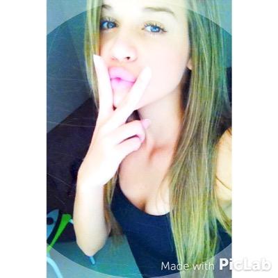 15 aninhos  Loira  Corinthiana  Lovatic  Snap: gaby1234s2  Insta: _gabriellap