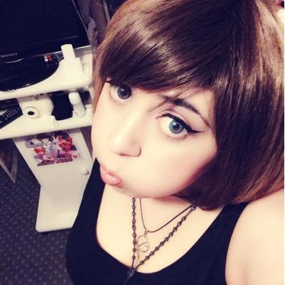 sugarxcandyx's profile picture. beer/final.fantasy/makeup/coffee/BTS/EXO