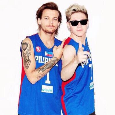 HEY PLEASE FOLLOW @portlandpayne ! SHE GAVE YOU THE FREE FOLLOW