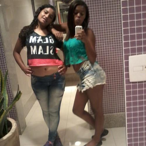 Amor soo de mae cuidado so de Deus .....o resto e detalhe