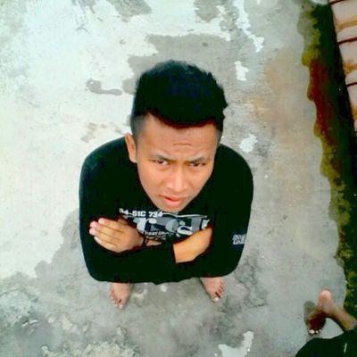 jng meremehkan seseorang jika km tdak mau di remehkan.