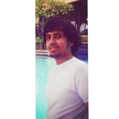 from : Saudi Arabia , Age : 20 years old . BBM : 5193457E , instgram : moody_hero , kik : MoodyHero , Snapchat : moody_hero , جده كذا اتي وبحر .