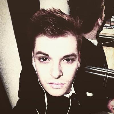 danny_kinnear's profile picture. made a new account as old one wouldnt let me access it.. tweet me then :P